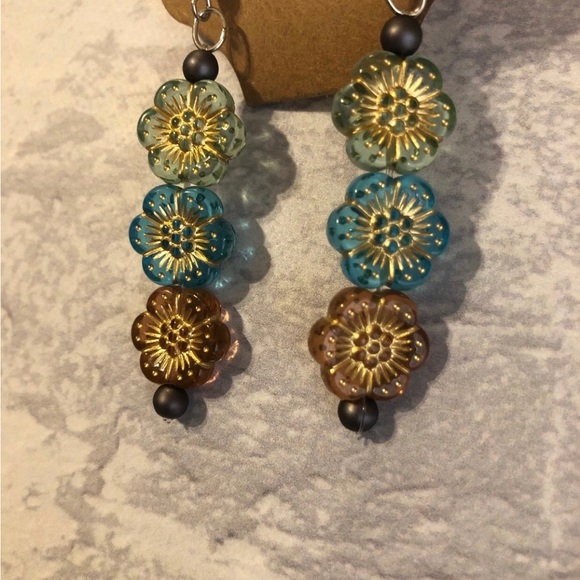 Handmade Earrings - Picture 2 of 4